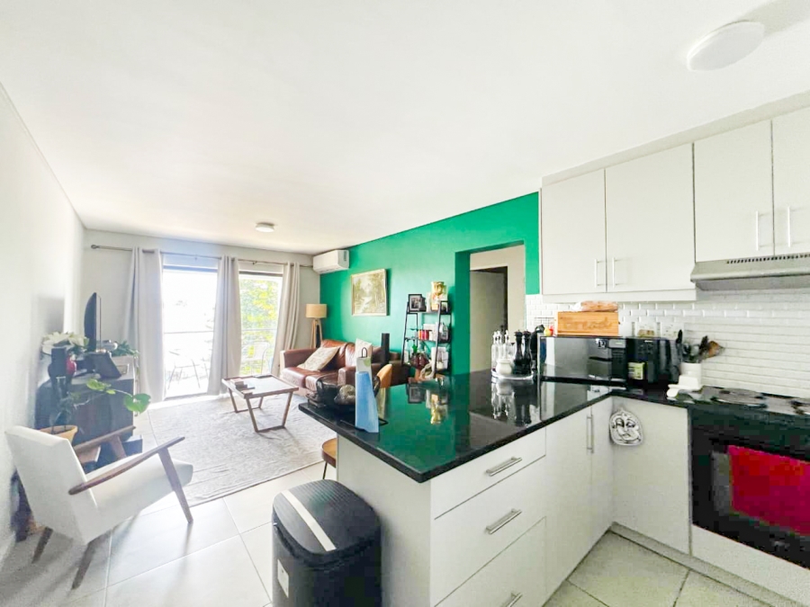 2 Bedroom Property for Sale in Loucharmante Western Cape